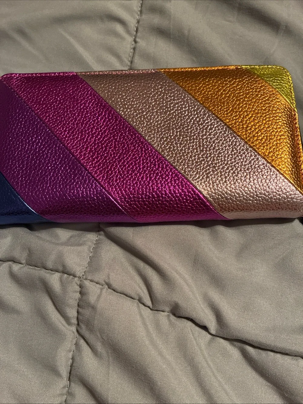 Kurt Geiger ladies zip around wallet